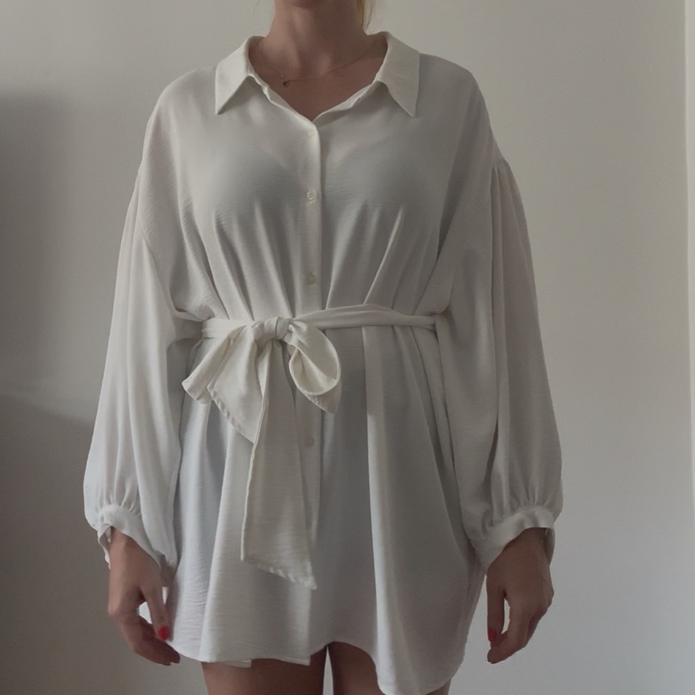 Calvin Klein White Button Down Shirt with Tie